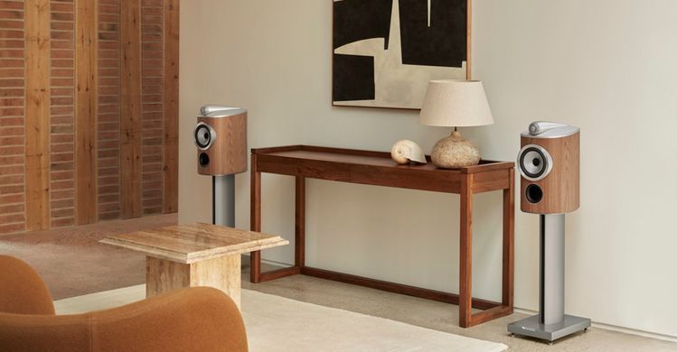 Полочная акустика Bowers & Wilkins 805 D4 Satin Walnut