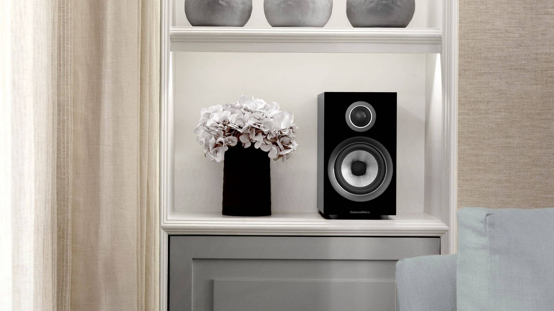 ⭐☜➀☞⭐【Полочная акустика Bowers & Wilkins 707 S2 Gloss Black